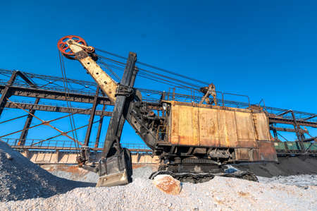 Old rope excavator earthmoving machineの写真素材