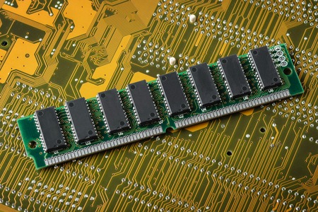closeup SIMM 72-pin RAM