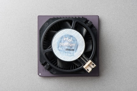 BANGKOK, THAILAND - MARCH 05, 2015: Early microprocessor with heatsink and fan from Intel. Intel is one of the world's largest and highest valued semiconductor chip makers.のeditorial素材