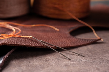the needle for hand stitching leather