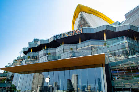 BANGKOK, THAILAND - APRIL 14, 2019: ICONSIAM new Thai high-end shopping mall in Bangkok, Thailand.のeditorial素材
