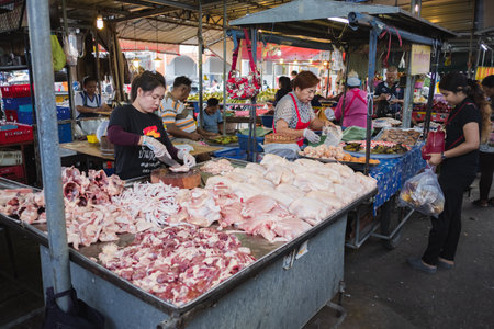 CHONBURI, THAILAND - AUGUST 18, 2019: Local fresh market in Sattahip, Chonburi, Thailand.のeditorial素材