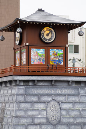 CHIBA, JAPAN - NOVEMBER 03, 2019: Narita mechanism clock at JR Narita Station.のeditorial素材