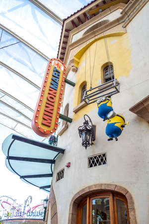 SINGAPORE - MAY 10, 2019: Statue of Minion at Minionmart in  Universal Studios Singapore. Universal Studios is famous theme park located on Sentosa Island, Singapore.のeditorial素材