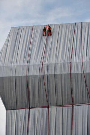 Paris, France. September 19, 2021. Christo and Jeanne-CLaude â€™s temporary work. Workers doing...