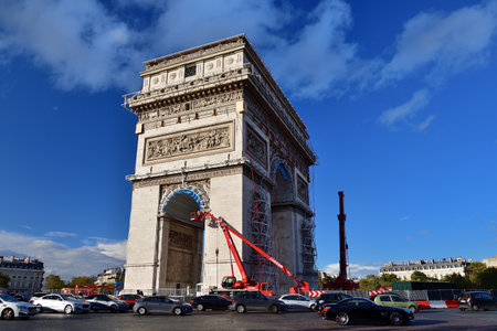 Paris, France. October 5, 2021. Christo and Jeanne-CLaude âs temporary work âArc de Triomphe Wrappedâ is over and is being cleaned up.のeditorial素材
