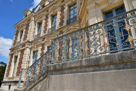 France, Hauts-de-Seine. The castle "ChÃ¢teau de Sceaux" in Sceaux Park. August 24, 2021.のeditorial素材
