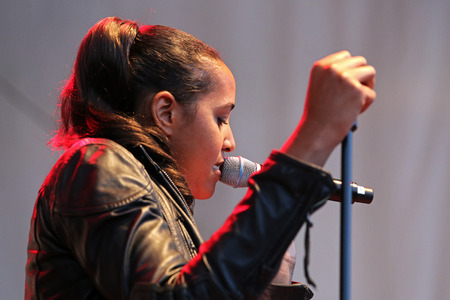 Cassandra Steenのeditorial素材