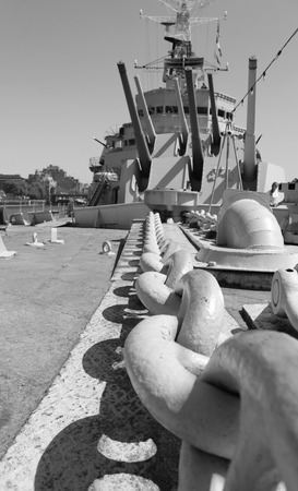 May 19, 2018 â HMS Belfast, River Thames, London, England, United Kingdom. HMS Belfast is a very famous historic warship that now sits silent on the River Thames, London, open to all kinds of visitors from around the World.のeditorial素材