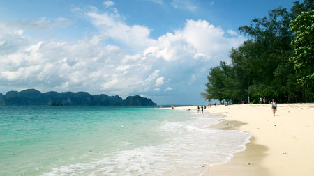 Koh Poda island sandy beach, the Andaman Sea, Krabi Province, Thailandの写真素材