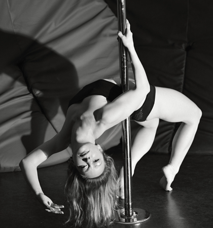 Pole Danceの写真素材