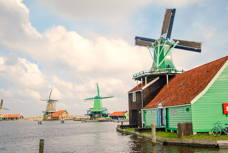 Classical Dutch houses in the Zaanse open air museum.
の写真素材