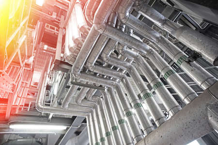 Industrial Steel pipelines, valves, cables and walkways
のeditorial素材