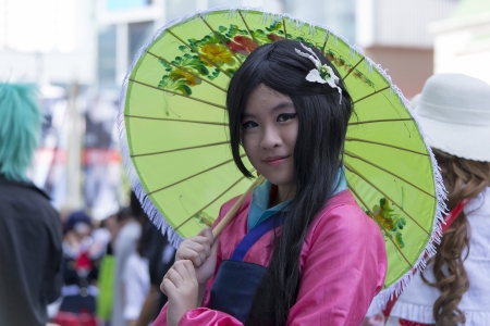 BANGKOK - AUG  26  An unidentified Japanese anime cosplay pose in Japan Festa in Bangkok 2012 on August 26, 2012 at Siam Paragon, Bangkok, Thailand のeditorial素材