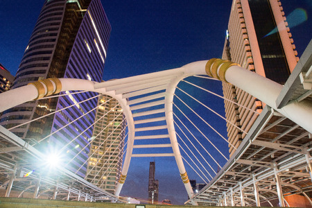 Skywalk at bangkok skytrain station on Silom Line. Chong Nonsi Thailand - Bangkokのeditorial素材
