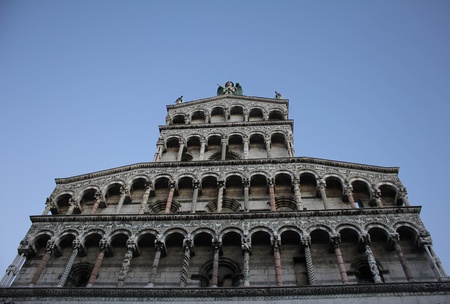 old tuscany churchの写真素材