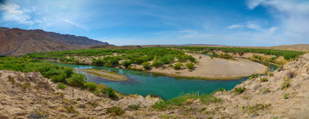 Panoramic view of the Rio Grande from Boquillas Canyon Trail in Big Bend National Park, Texas.の写真素材