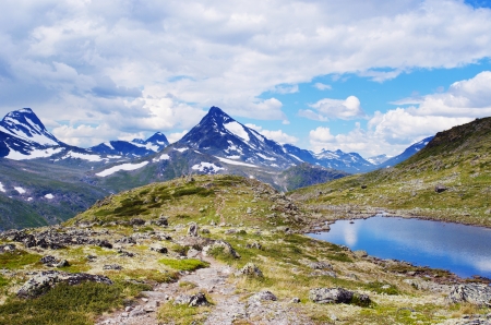 Mountain lake in Jotunheimen National Park in Norwayの写真素材