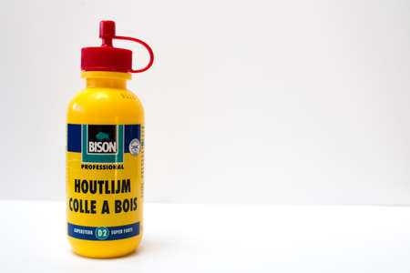 Schiedam, The Netherlands - OCT 27, 2019: closeup of a bottle of glue. Glue bottle.のeditorial素材