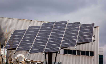 Rotating Solar panel with Sun's movementの写真素材