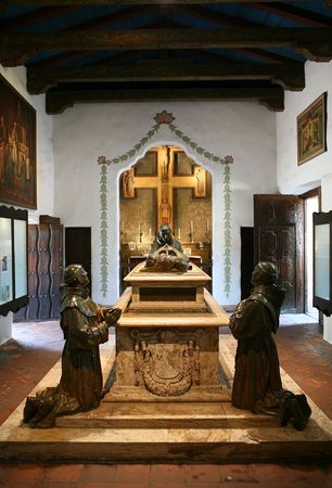 Statues inside a churchのeditorial素材