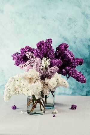 Bouquet of lilac flowers: violet, purple and whiteの写真素材