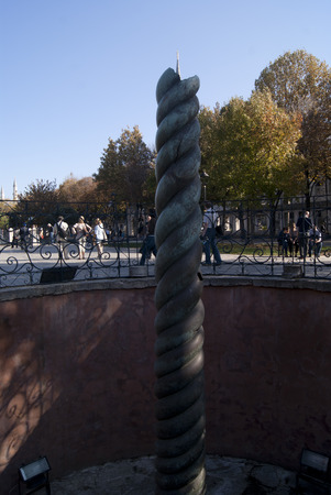 The Serpent Column, the ruined Serpentine Column at the Hippodrone, Istanbul, Turkeyのeditorial素材