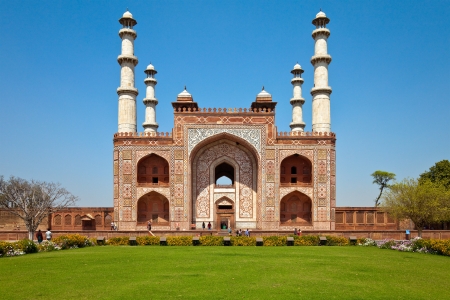 The entrance to the Sikandra monument in Agra, where Akbar the Great is buried のeditorial素材
