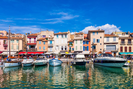 CASSIS, FRANCE - SEPTEMBER 11, 2016: Sunny day at the harbor of Cassis in Southern France on September 11, 2016.のeditorial素材