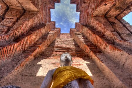 Old Buddha statue at Wat Prasat Nakorn Luang,Amphoe Nakorn Luang,Phra Nakorn Si Ayutthaya,Thailandの写真素材