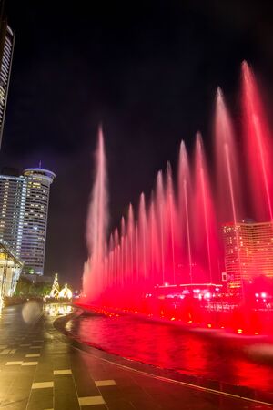 Bangkok, Thailand - DECEMBER 30, 2018 : ICONIC Multimedia Water Features with Dancing Fountain Show at River Park of ICONSIAM, the new shopping complex on the riverbank of Chao Phraya River.のeditorial素材
