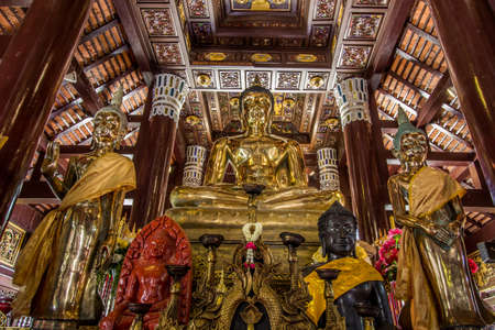 Chiang Mai,Northern Thailand on September15,2019:Golden Buddha staues and beautiful decorations inside viharn(assembly hall) of Wat Lok Molee.のeditorial素材