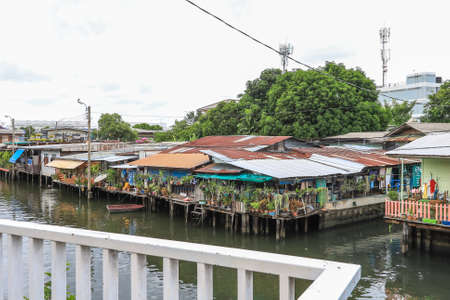 Klong Bang Luang Community,Phasi Charoen District,Bangkok,Thailand on June 26,2020:Charming old houses along Klong Bang Luang(Klong Bangkok Yai).のeditorial素材
