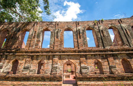 Phra Nakorn Si Ayutthaya,Thailand on May 27,2020:Tumnak Kummalean of Wat Kudi Dao in Ayutthaya Historical Site.のeditorial素材