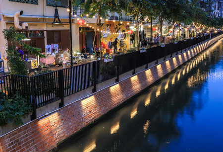 Bangkok,Thailand on March20,2021:Klong Ong Ang Walking Street in the evening.A new tourist attraction at Bangkok's old town.のeditorial素材
