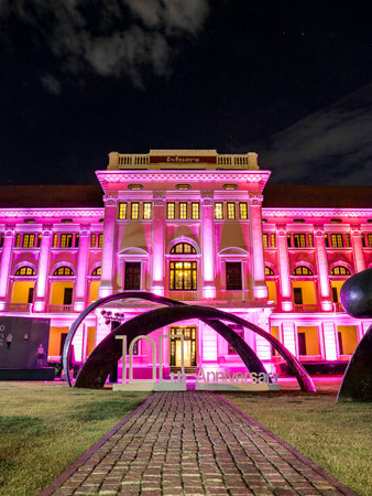 Sanam Chai Road,Phra Borom Maha Ratchawang Subdistrict,Phra Nakhon District,Bangkok,Thailand on April22,2022: Beautiful illumination to celebrate 100th Anniversary of Museum Siam building.のeditorial素材