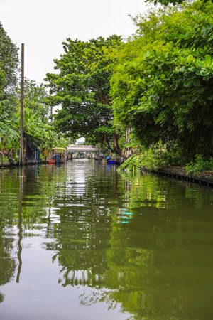 Bang Chueak Nang,Taling Chan District,Bangkok's Thonburi side on May14,2022:Waterfront and rural atmosphere at Khlong Bang Chueak Nangのeditorial素材