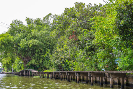 Bang Chueak Nang,Taling Chan District,Bangkok's Thonburi side on May14,2022:Waterfront and rural atmosphere at Khlong Bang Chueak Nangのeditorial素材