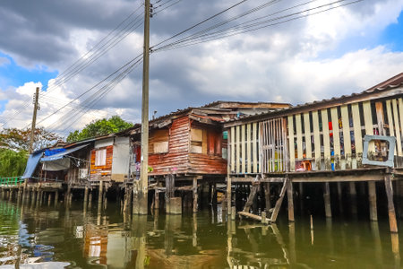 Bangkok's Thonburi side,Thailand on June5,2021:Waterfront and rural atmosphere at Khlong Bang Phromのeditorial素材