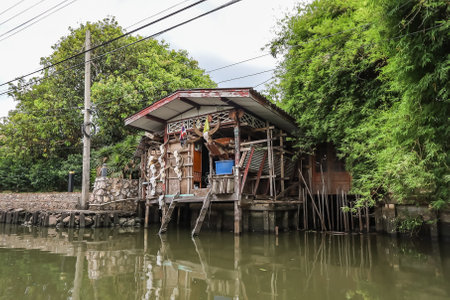 Bangkok's Thonburi side,Thailand on June5,2021:Waterfront and rural atmosphere at Khlong Bang Phromのeditorial素材
