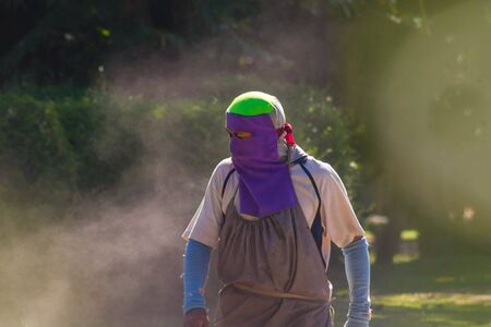 Men face off after the dust