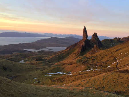 Rock in sunriseの素材