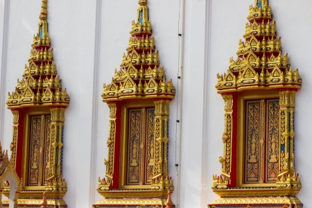 Windows in Thai Templeの写真素材