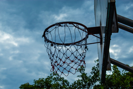 Broken basketball hoop Repair work temporarily