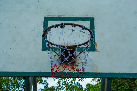 Broken basketball hoop Repair work temporarily