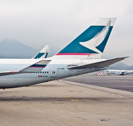 Cathay Pacific s airplane at Hong Kong aorport, November 26th 2012のeditorial素材