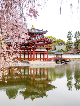 main pavilion of Byodo-in temple, Uji, Japanのeditorial素材