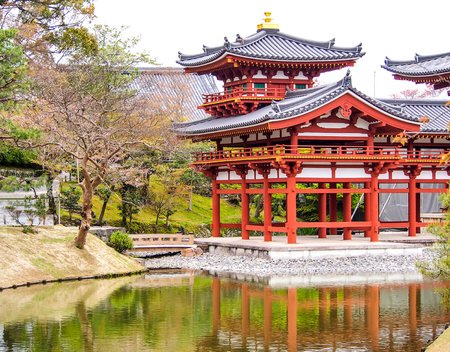 main pavilion of Byodo-in temple, Uji, Japanのeditorial素材