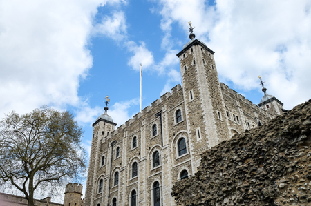 white tower in the Tower of London with blue sky, London, UKのeditorial素材