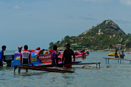 HUAHIN, THAILAND - JUNE 24 : Unidentified rider pumps up his machine during HuaHin Jet Ski Racing Championships on June 24, 2012 in Hua Hin, Thailandのeditorial素材
